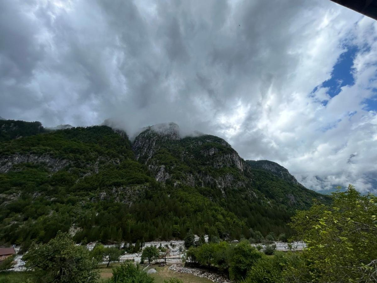 Bujtina Leke Gerla Hotel Theth Luaran gambar