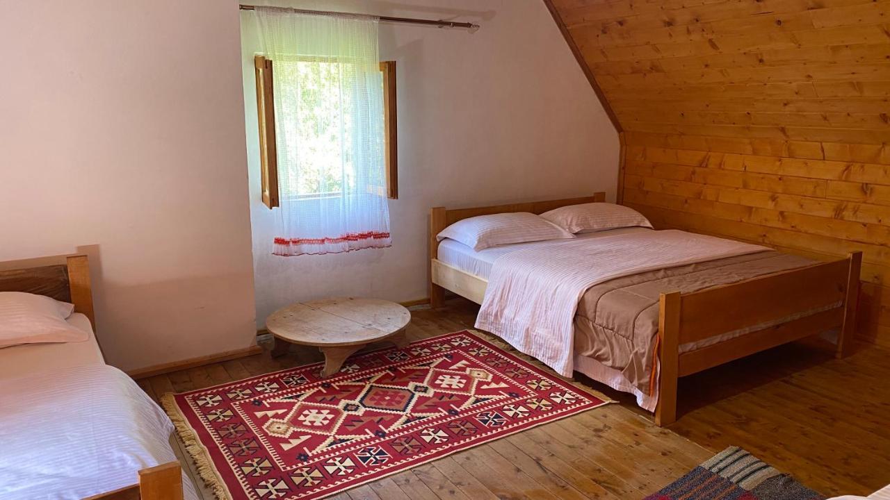 Bujtina Leke Gerla Hotel Theth Luaran gambar