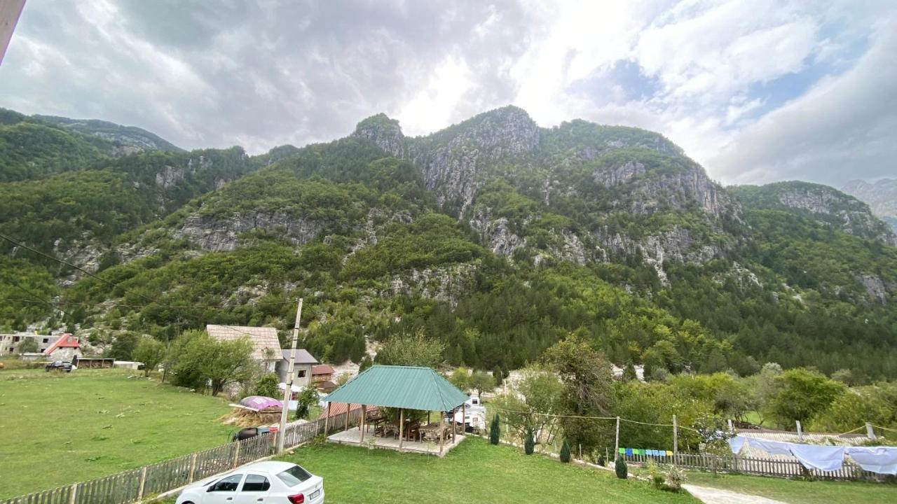 Bujtina Leke Gerla Hotel Theth Luaran gambar